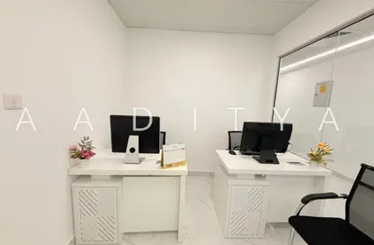 مكتب - غرفة نوم - 1 حمام للايجار في فاطمه محمد احمد بن سليمان - الرفاعة - بر دبي - دبي