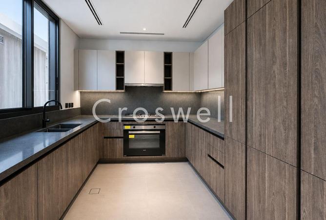 135602993 - Property Image 2