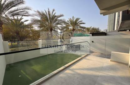 Villa - 4 Bedrooms - 5 Bathrooms for rent in District 12 - Jumeirah Village Circle - Dubai