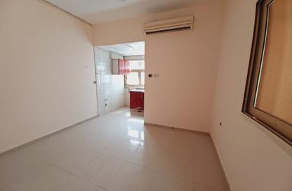 Apartment - Studio - 1 for rent in Fire Station Road - Muwaileh - Sharjah Apartment - Studio - 1 for rent in Fire Station Road - Muwaileh - Sharjah