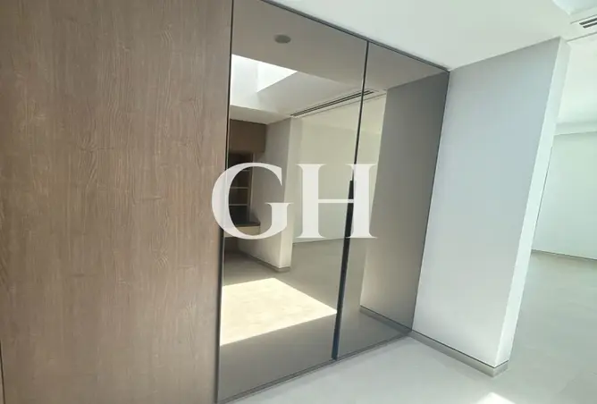 56548800 - Property Image 3