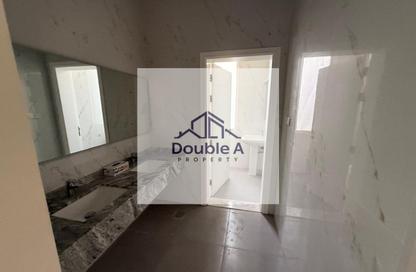 Apartment - 3 Bedrooms - 5 Bathrooms for rent in Madinat Al Riyad - Abu Dhabi