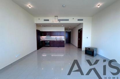 Apartment - 1 Bedroom - 2 Bathrooms for rent in Nation Towers - Corniche Road - Abu Dhabi Apartment - 1 Bedroom - 2 Bathrooms for rent in Nation Towers - Corniche Road - Abu Dhabi