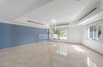 Townhouse - 4 - 6 for rent in Garden Lane Villas - District 15 - Jumeirah Village Circle - Dubai