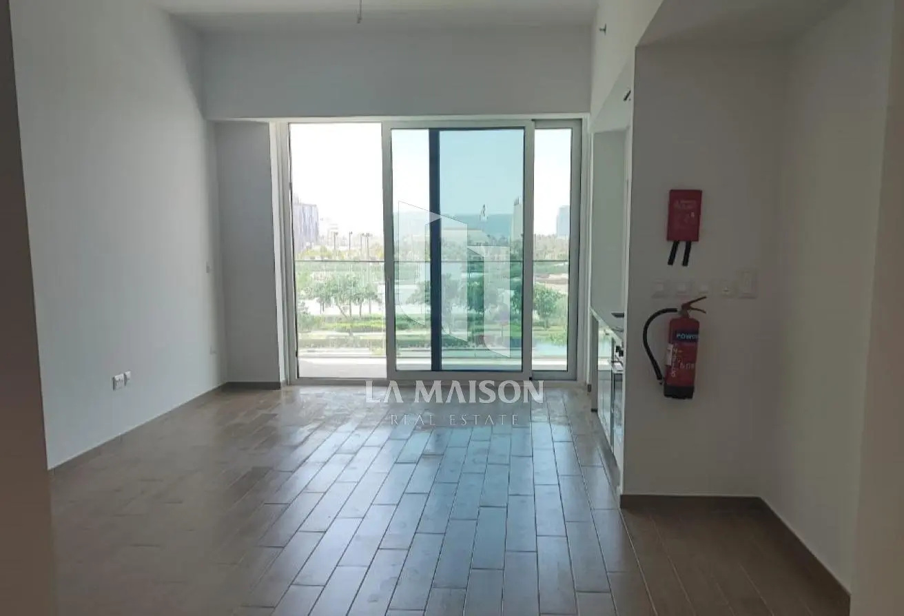 151913330 - Property Main Image