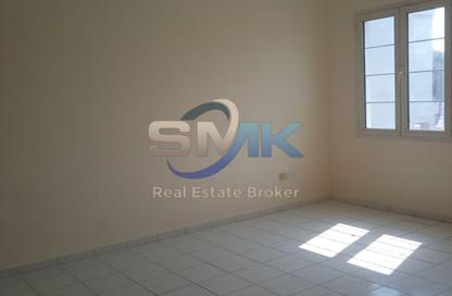 Apartment - Studio - 1 Bathroom for rent in Building Y15 - England Cluster - International City - Dubai