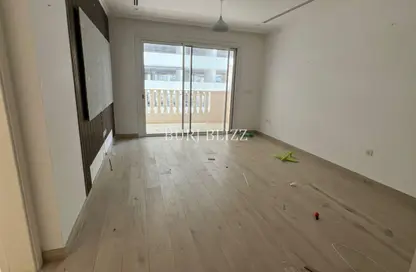 Apartment - 1 Bedroom - 2 Bathrooms for rent in Mayas Geneva - District 14 - Jumeirah Village Circle - Dubai