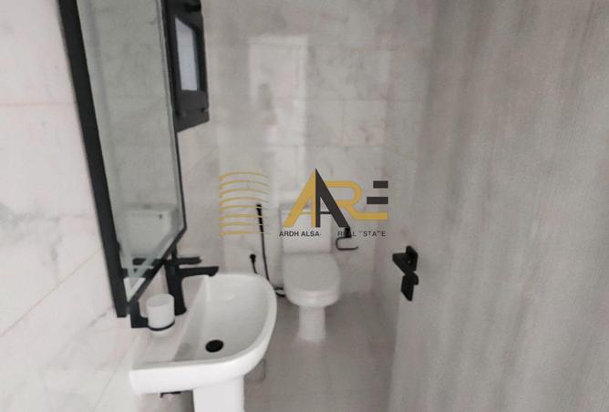 105114117 - Property Image 2