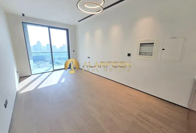 105977408 - Property Image 2