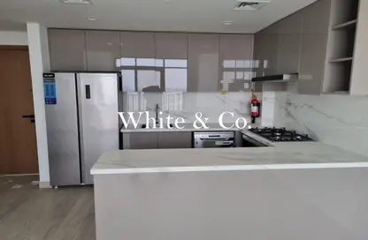 شقة - 3 غرف نوم - 2 حمامات للبيع في عزيزي العنبر - الفرجان - دبي