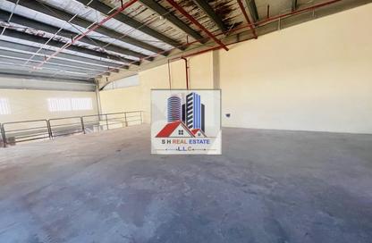 Warehouse - Studio - 1 Bathroom for rent in Al Khawaneej - Dubai