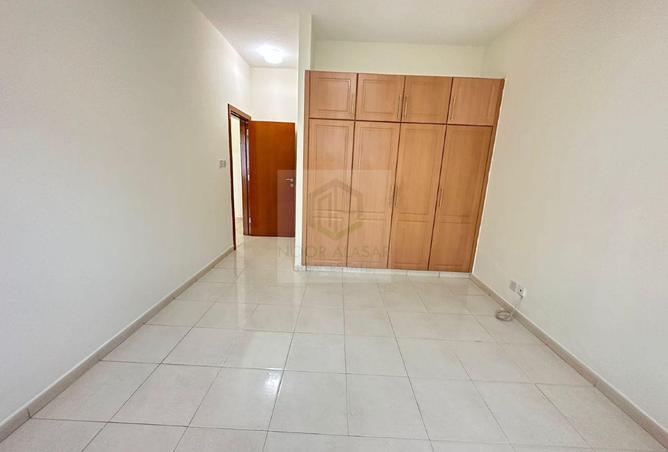 106873088 - Property Main Image