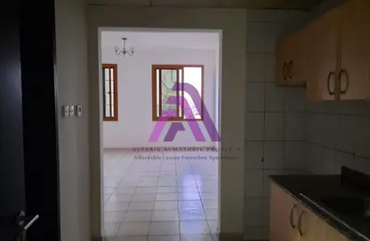 شقة - 1 حمام للايجار في S09 - طراز أسباني - المدينة العالمية - دبي