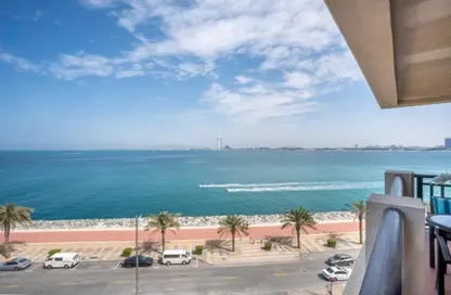 Apartment - 3 Bedrooms - 4 Bathrooms for rent in Dream Palm Residence - The Crescent - Palm Jumeirah - Dubai