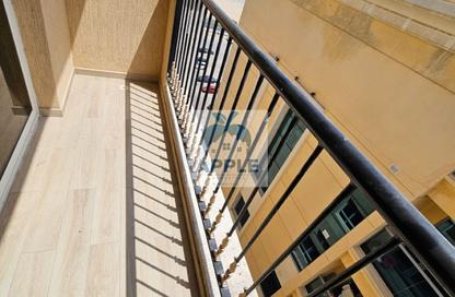 Apartment - 1 Bedroom - 2 Bathrooms for rent in Muwaileh 29 Building - Muwaileh - Sharjah