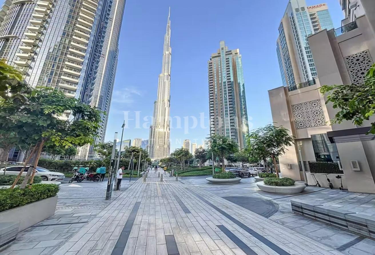 Vacant | Fully Furnished | Luxury Finish photo 12