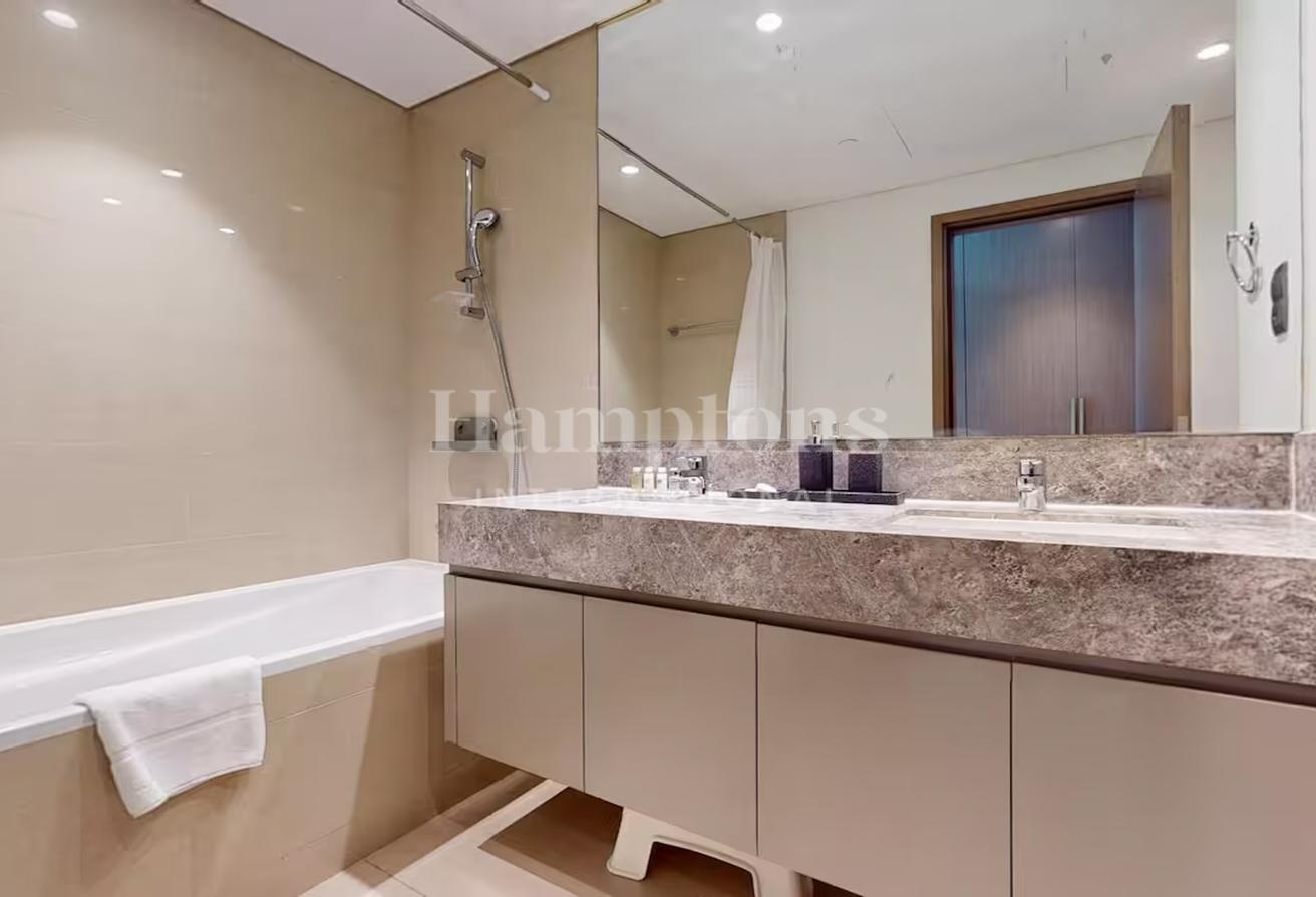 Vacant | Fully Furnished | Luxury Finish photo 20