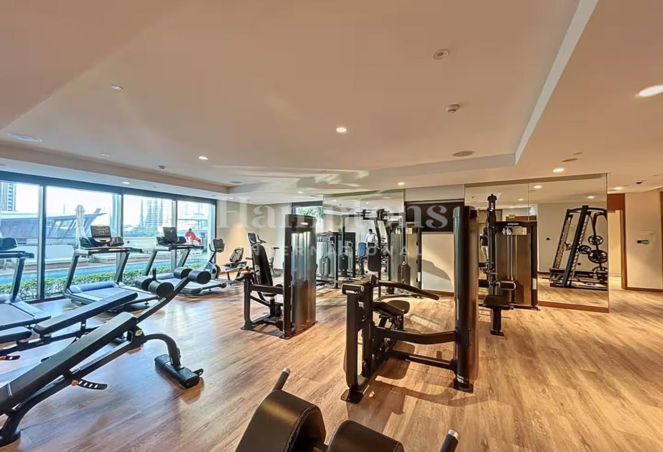 Vacant | Fully Furnished | Luxury Finish photo 18