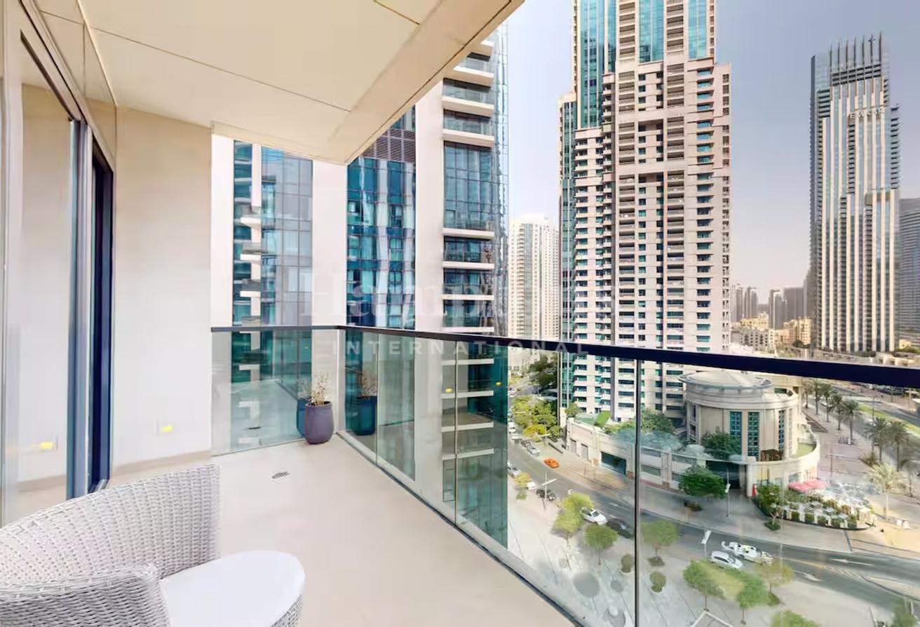 Vacant | Fully Furnished | Luxury Finish photo 2