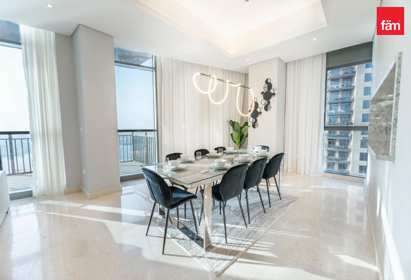 4BR + Maids | Dubai Skyline View | Huge Terrace photo 7
