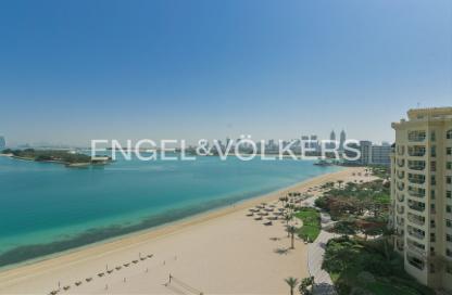 Apartment - 1 - 2 for sale in Al Hatimi - Shoreline Apartments - Palm Jumeirah - Dubai