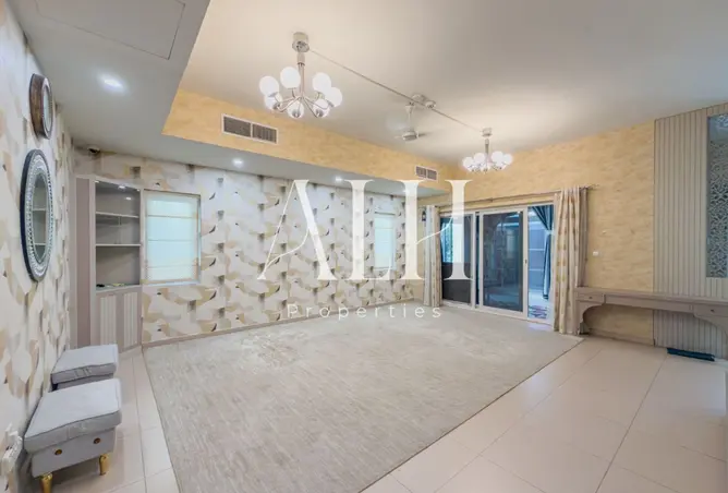 162805791 - Property Image 2