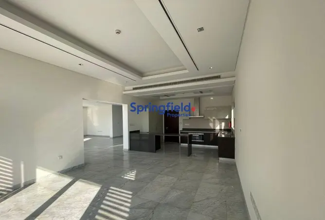 155572760 - Property Image 3