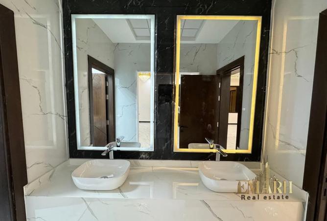 82349459 - صورة العقار 3