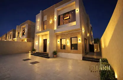 فيلا - 3 غرف نوم - 5 حمامات للبيع في الزاهية جاردنز - الزاهية - عجمان