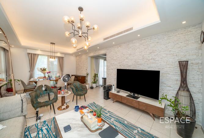 122439172 - Property Image 3