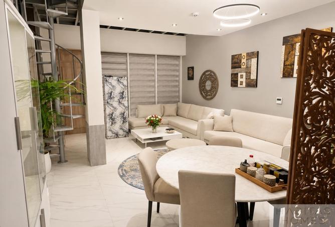 74253719 - Property Image 2