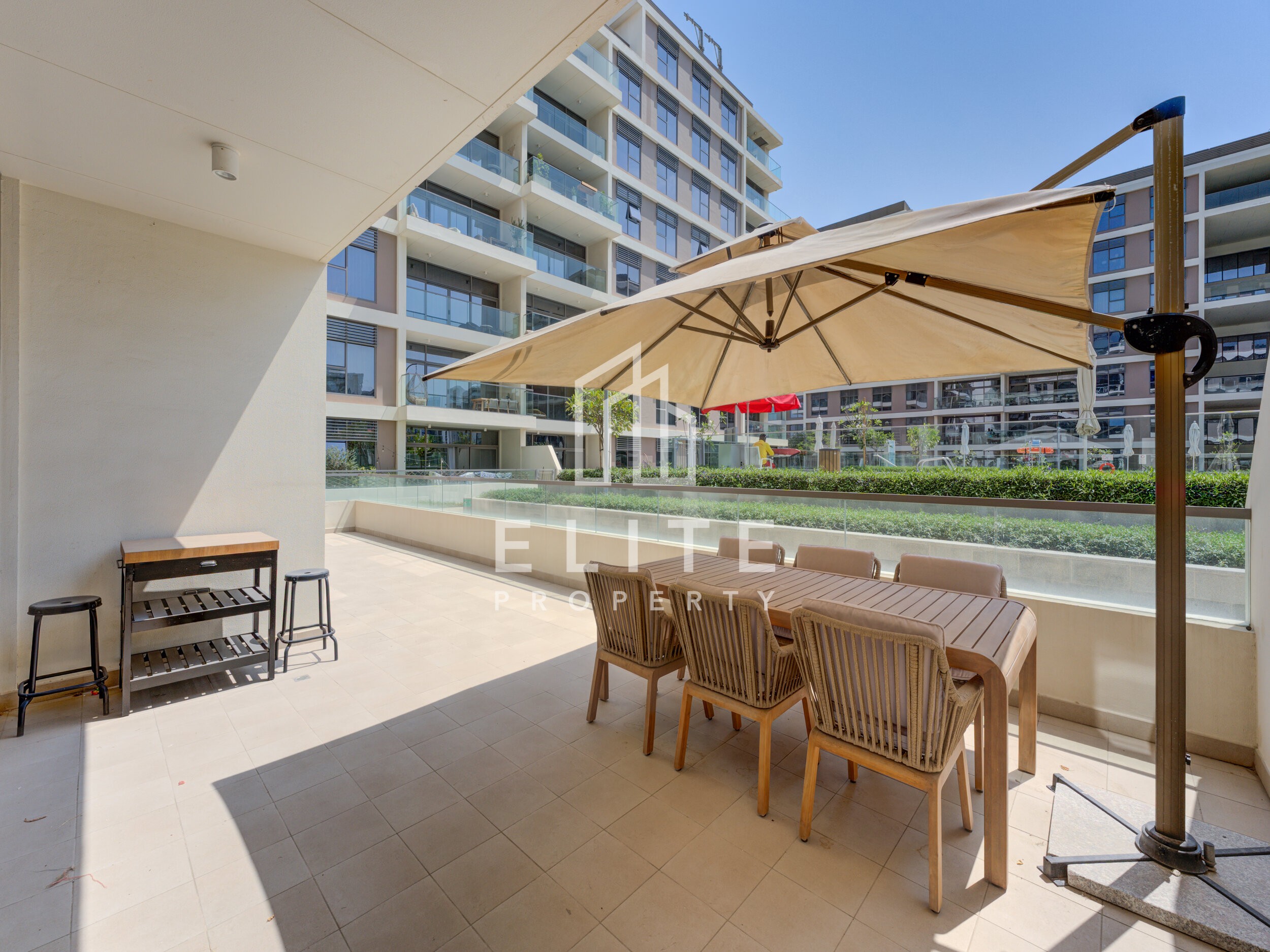 Luxury 2BR | Pool View | Direct Park Access & Mall