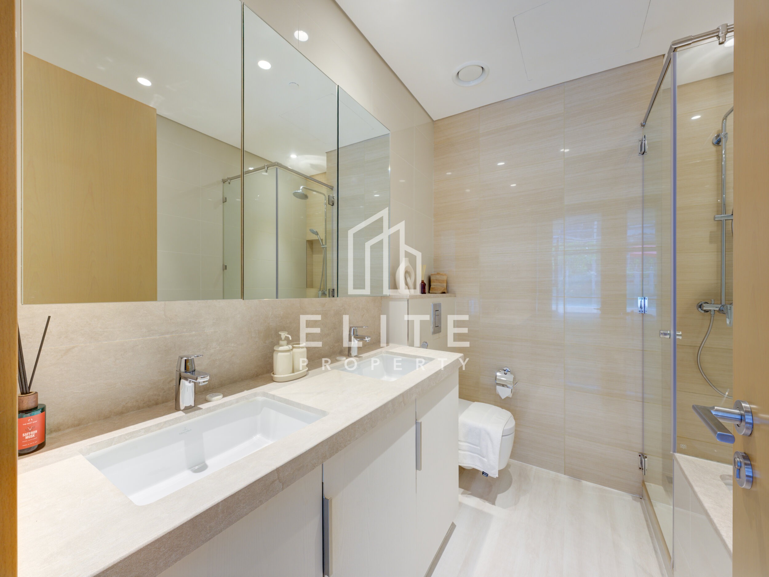 Luxury 2BR | Pool View | Direct Park Access & Mall