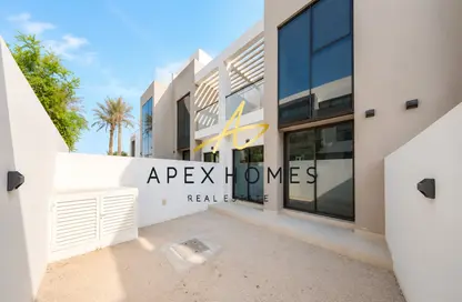Villa - 3 Bedrooms - 4 Bathrooms for sale in Greenwoods - Damac Hills - Dubai