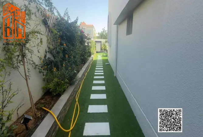 146009136 - Property Image 2