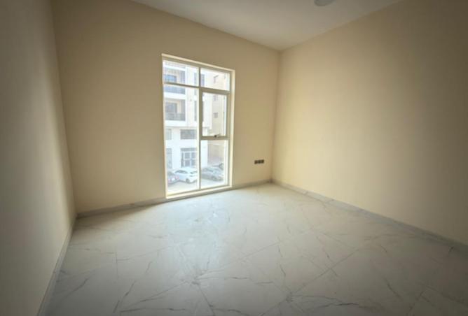 127912493 - Property Image 3
