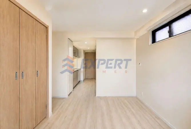 163697802 - Property Image 2