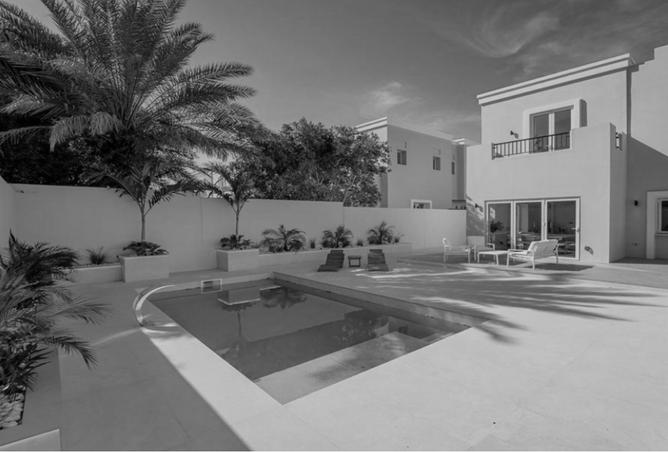 THE DEAL: Fully Renovated | Turnkey | 4 Bed+Maids