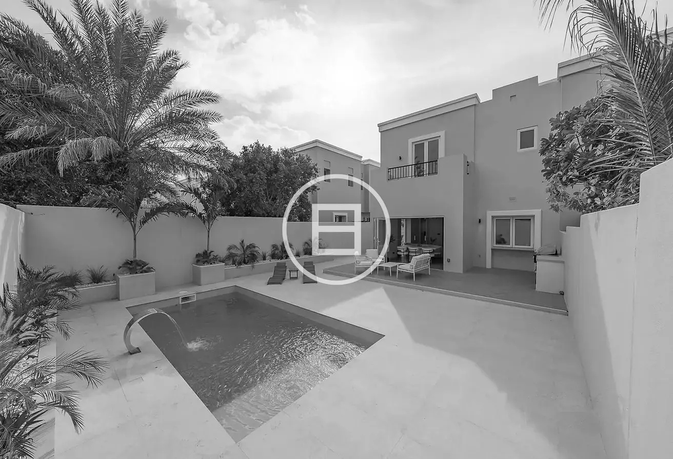 152398010 - Property Main Image