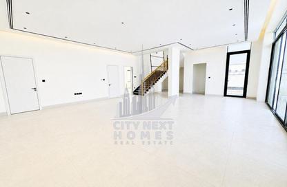 Villa - 5 - 5 for rent in Al Aweer 1 - Al Aweer - Dubai Villa - 5 - 5 for rent in Al Aweer 1 - Al Aweer - Dubai