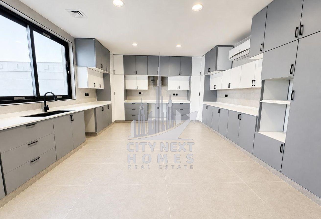 Brand New Villa | 5Br | Dining And Leaving Area photo 5