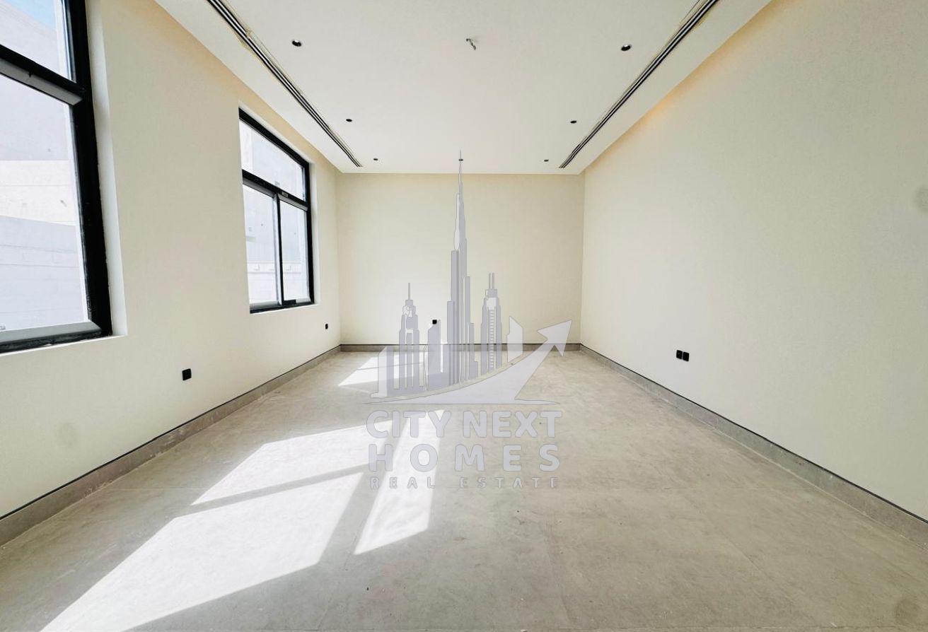 Brand New Villa | 5Br | Dining And Leaving Area photo 9