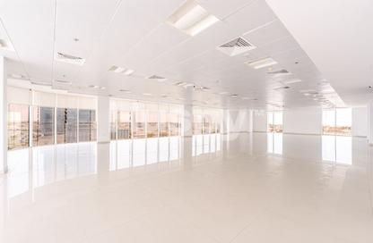 Office Space - Studio - 1 for rent in The Square Executive Bay - Dafan Al Khor - Ras Al Khaimah