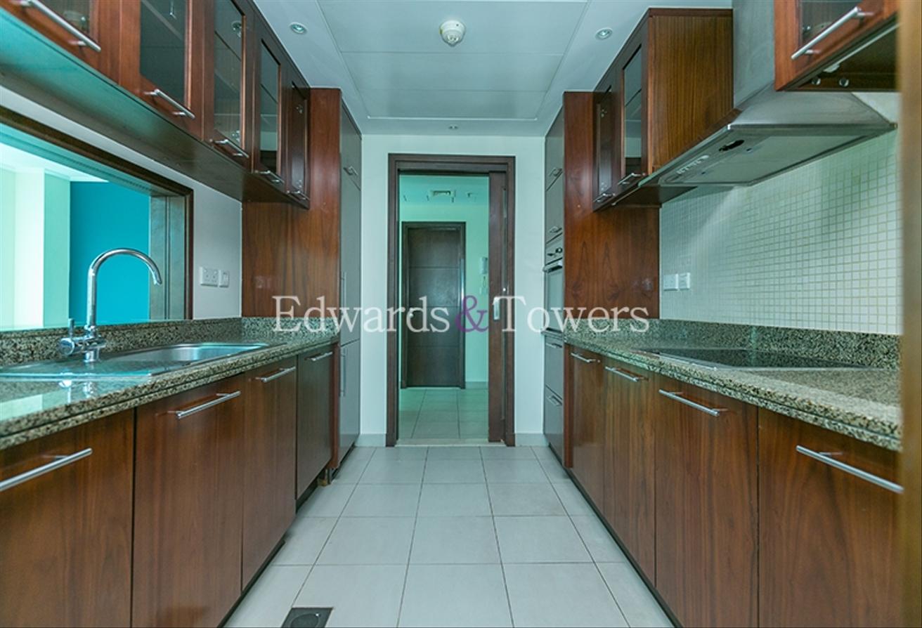 Exclusive | Full Marina View | 2 Bed + Study photo 9