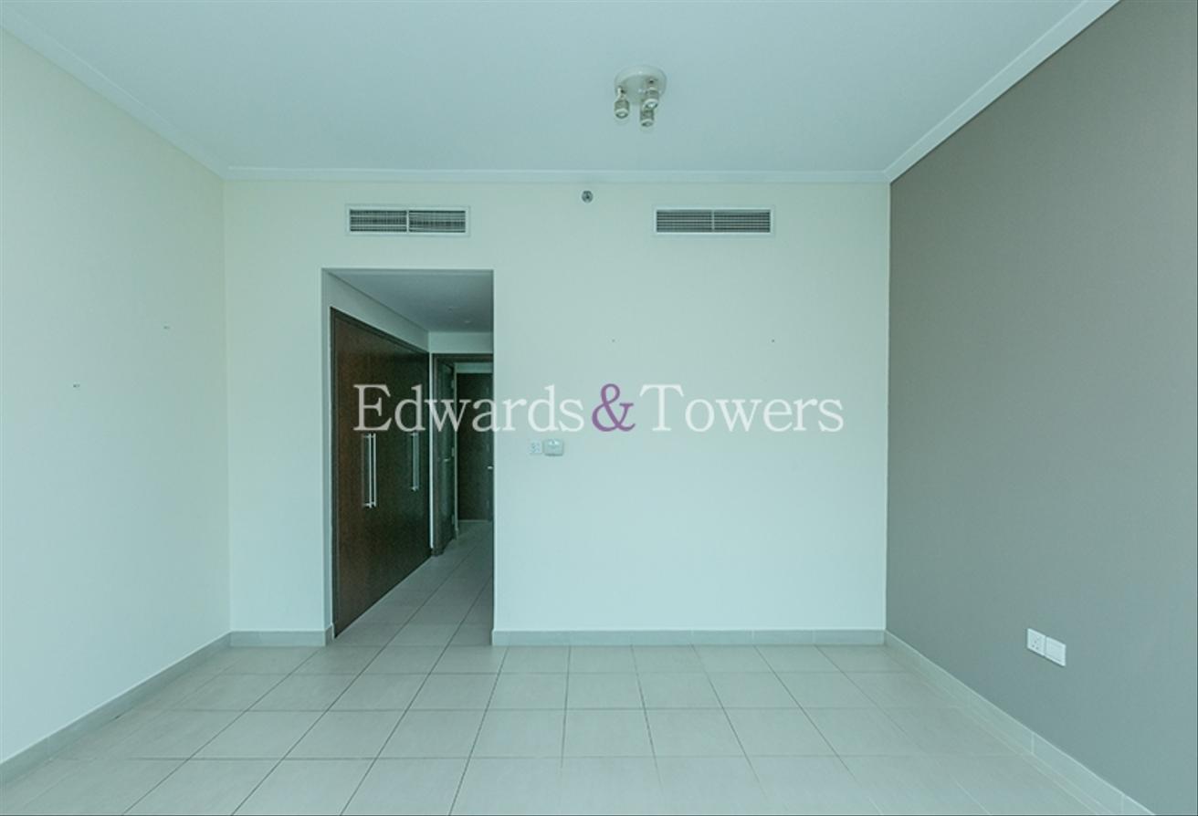 Exclusive | Full Marina View | 2 Bed + Study photo 14