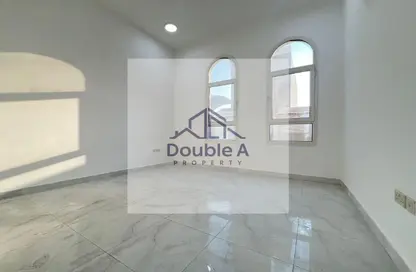 شقة - 3 غرف نوم - 3 حمامات للايجار في مدينة الرياض - أبوظبي