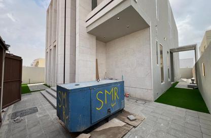 Villa - 5 Bedrooms - 7 Bathrooms for sale in Al Alia - Ajman Villa - 5 Bedrooms - 7 Bathrooms for sale in Al Alia - Ajman