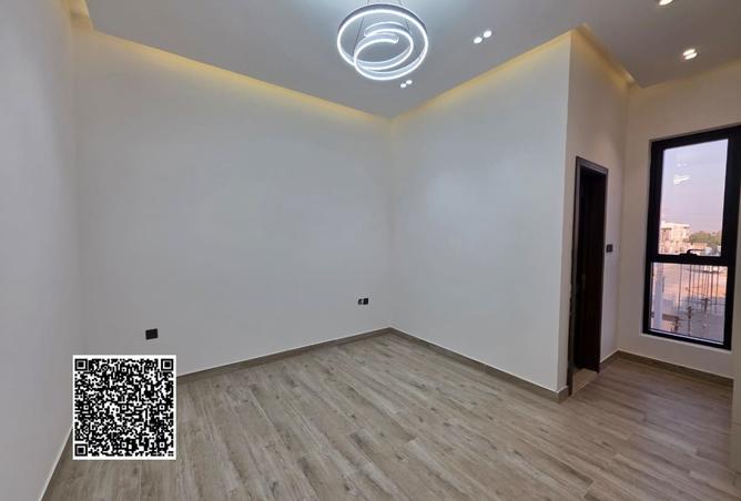 129744627 - Property Image 3