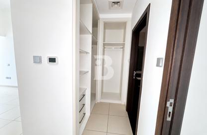 Apartment - 1 Bedroom - 2 Bathrooms for rent in Cayan Tower - Dubai Marina - Dubai
