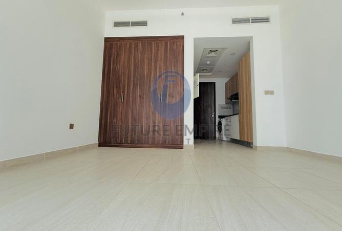 73162312 - Property Image 2